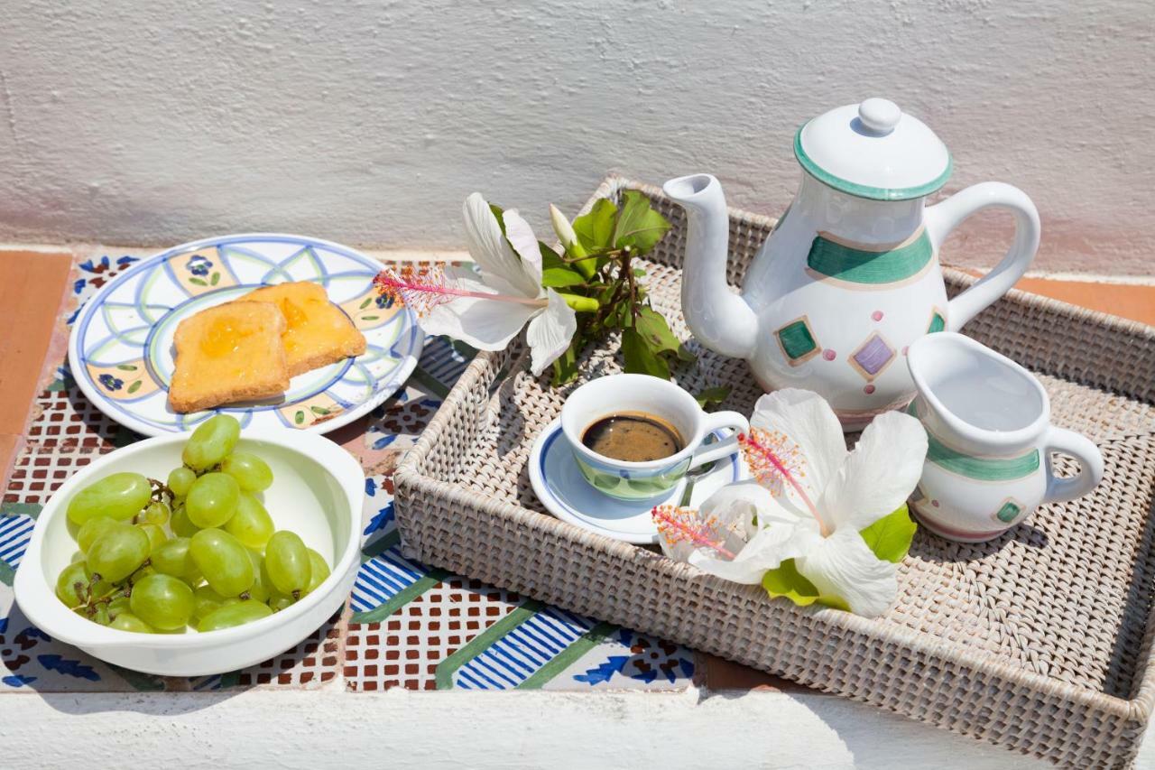 산타마리나살리나 Note Di Salina B&B 외부 사진