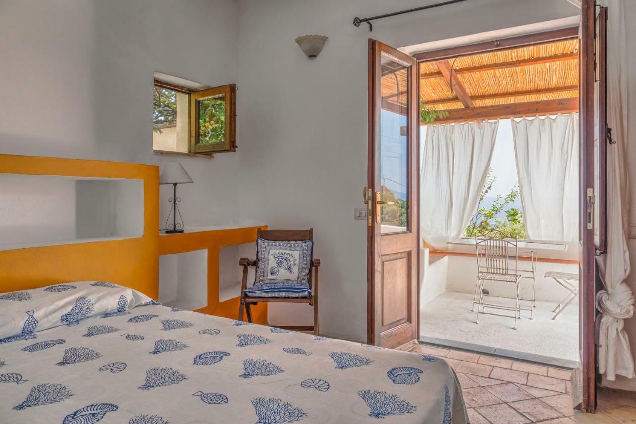산타마리나살리나 Note Di Salina B&B 외부 사진